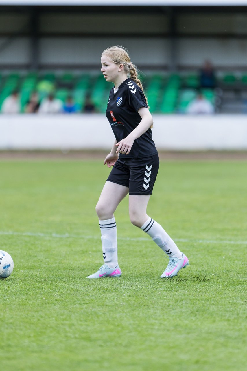 Bild 341 - Loewinnen Cup